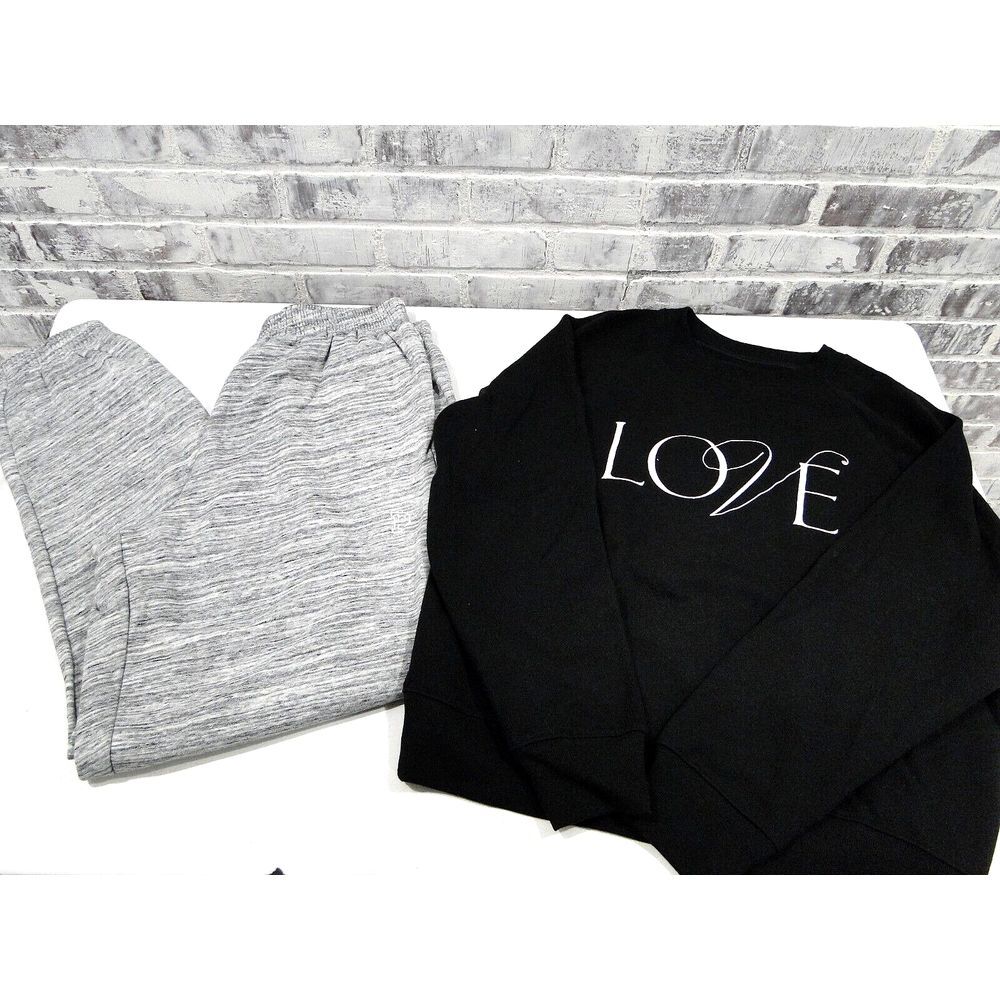Victorias‎ secret Love Embroidery pullover & high waist Campus Jogger Set Medium